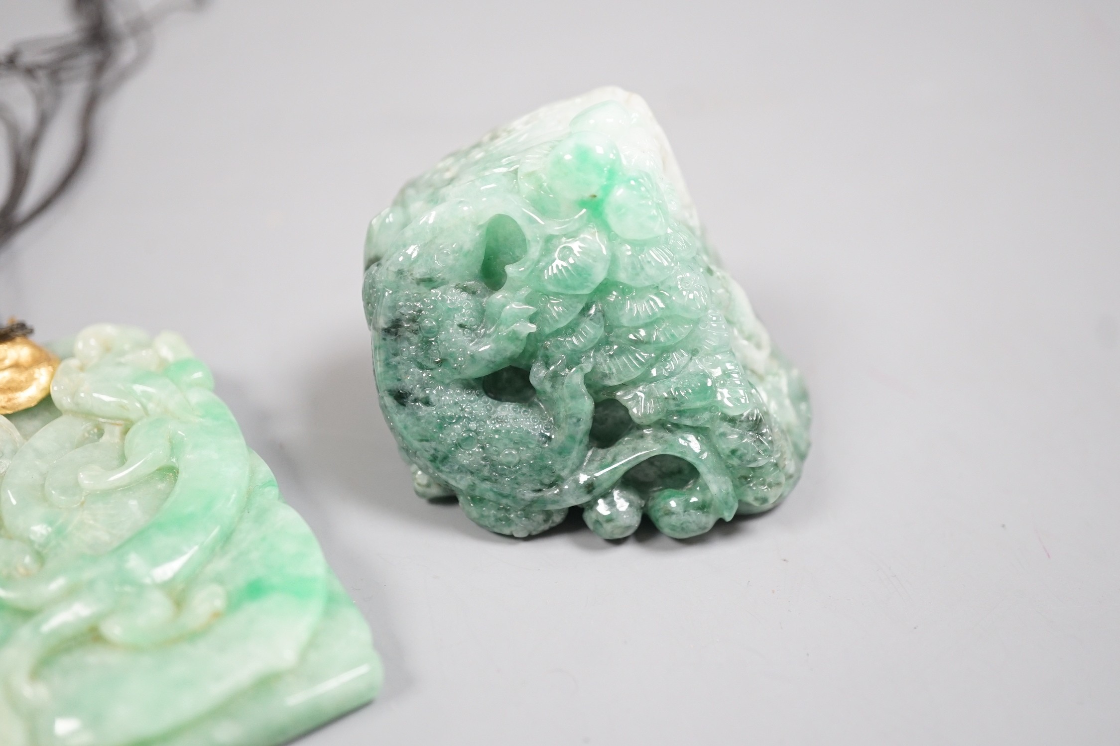 Two Chinese jadeite carvings, 6.7cm